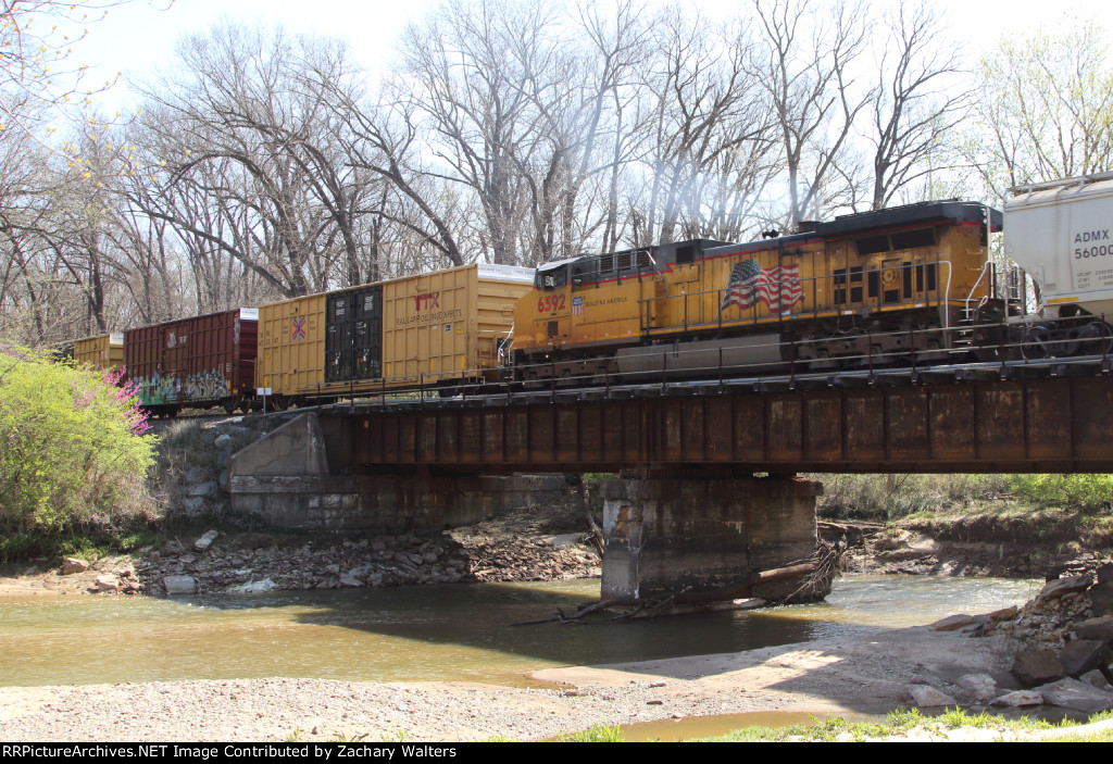 UP 6592